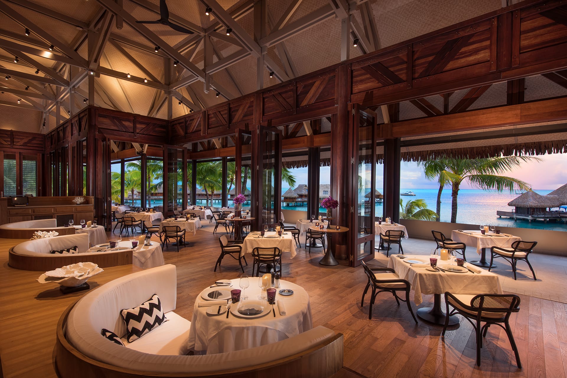 Conrad Iriatai-French-Restaurant-Image Courtesy of Conrad Bora Bora